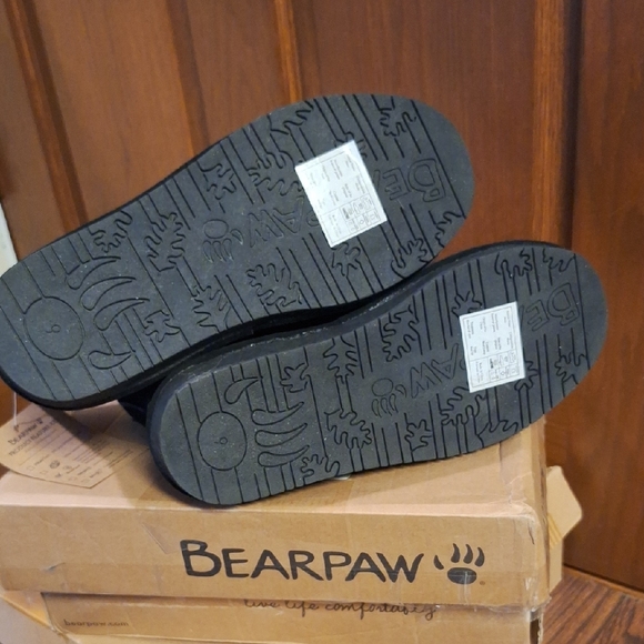 BearPaw Women's Black Faux Fur Winter Boots - Picture 2 of 4